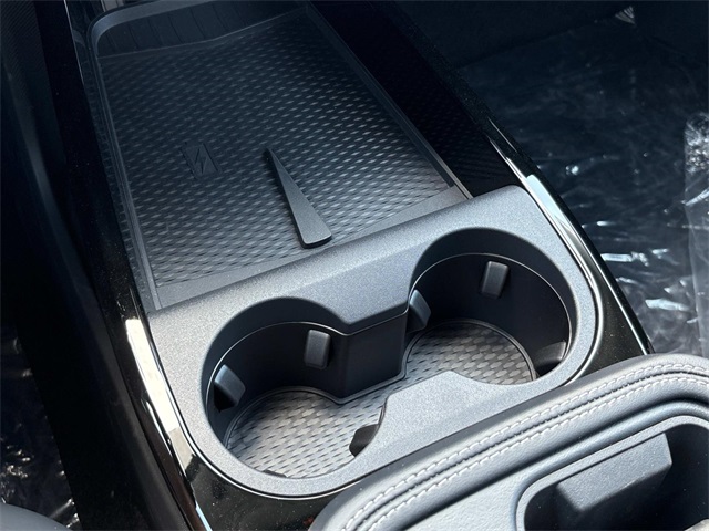 Vehicle image 20 of 31