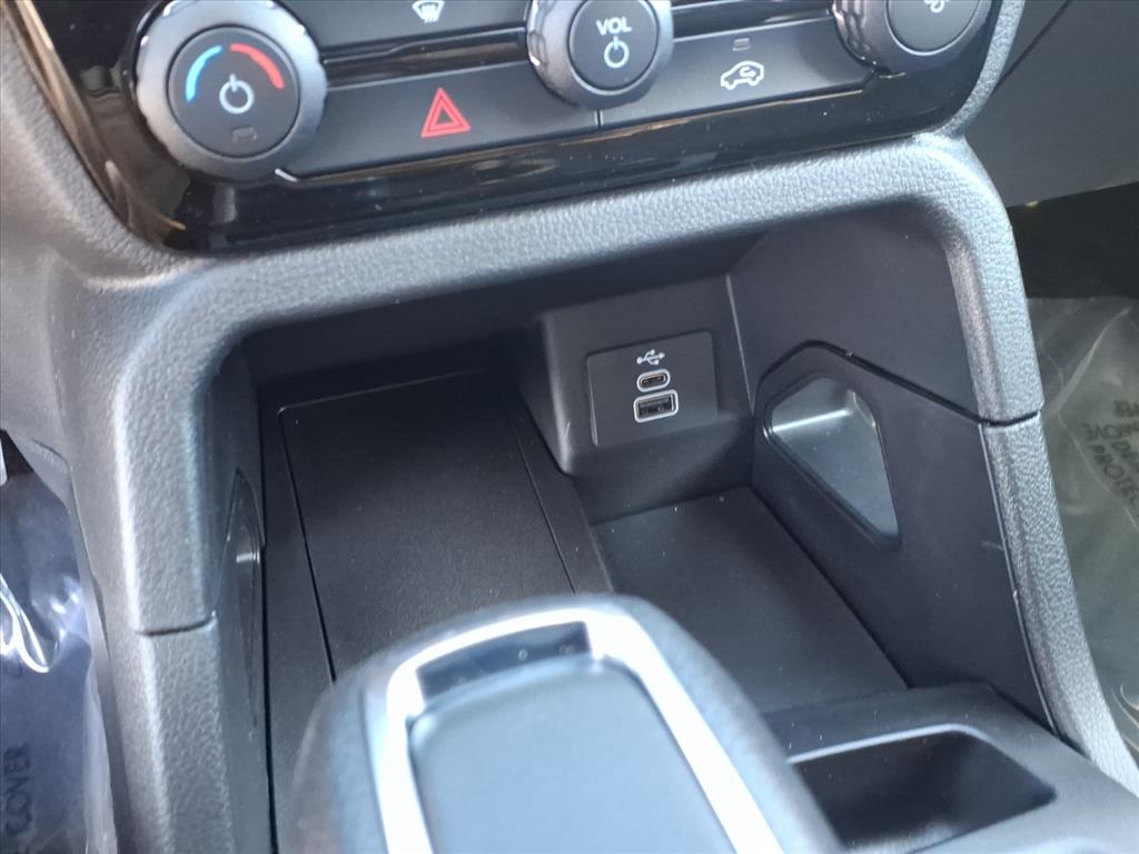 2025 Ford Ranger XLT Image 22 of 25