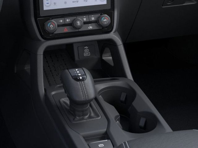 Vehicle image 16 of 22