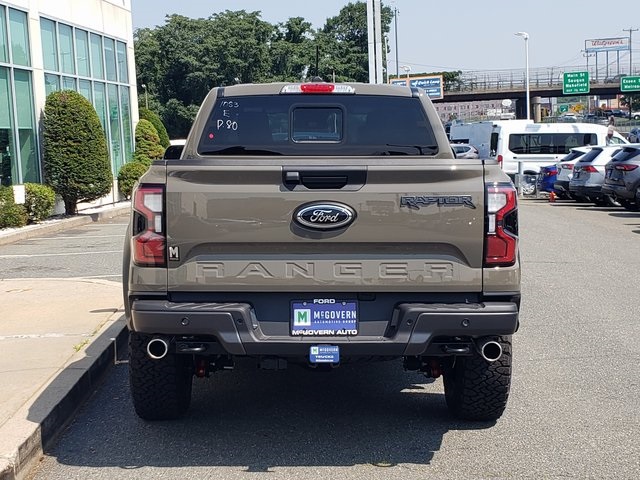 Vehicle image 6 of 39