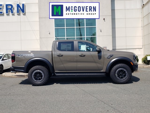 Vehicle image 4 of 39