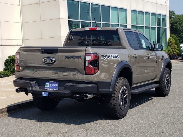 Vehicle image 5 of 39