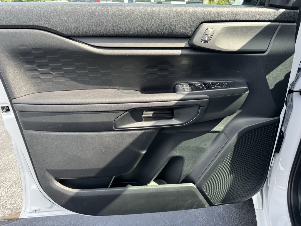 2025 Ford Ranger XL Image 27 of 40