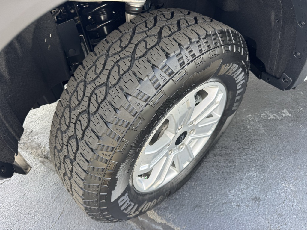 2025 Ford Ranger XL Image 11 of 40