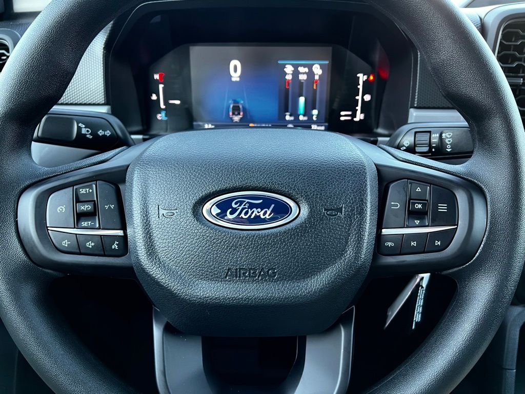 2025 Ford Ranger XL Image 14 of 32