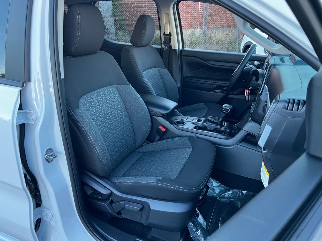 2025 Ford Ranger XL Image 9 of 32