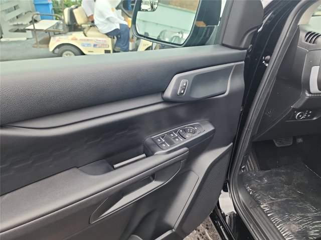 2025 Ford Ranger XL Image 29 of 37