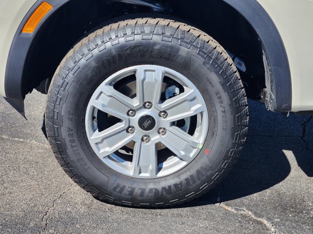 2025 Ford Ranger XL Image 6 of 21