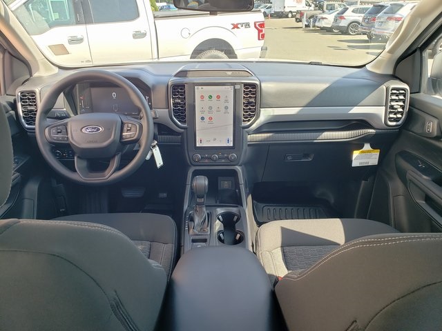 Vehicle image 15 of 30