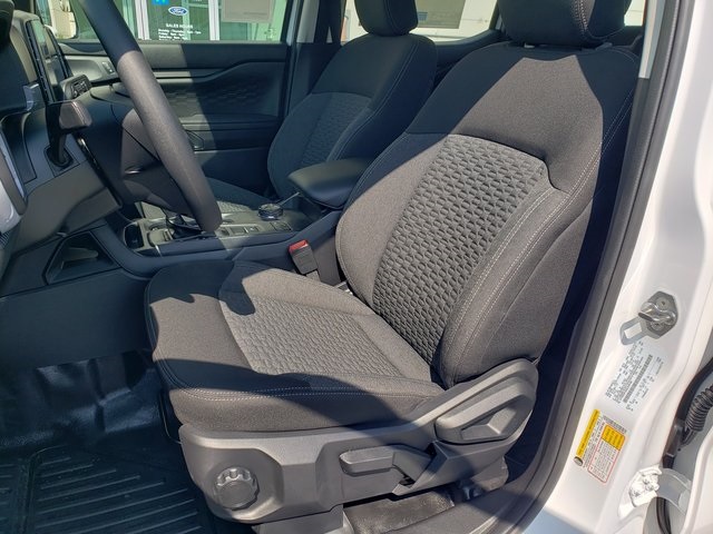 Vehicle image 11 of 30