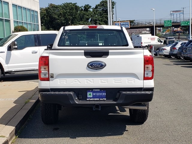 Vehicle image 6 of 30