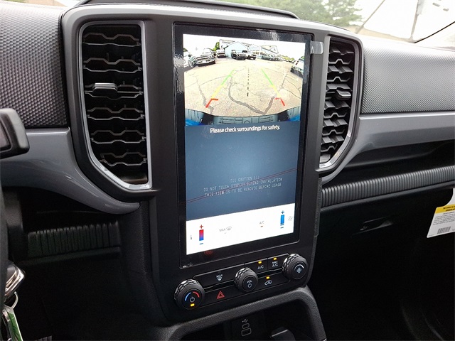 Vehicle image 8 of 12