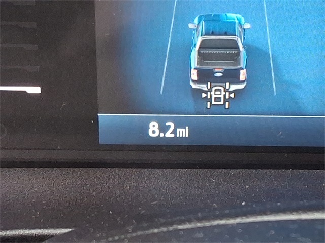 Vehicle image 10 of 12