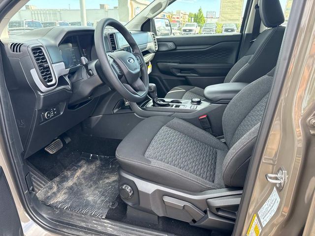 Vehicle image 14 of 17
