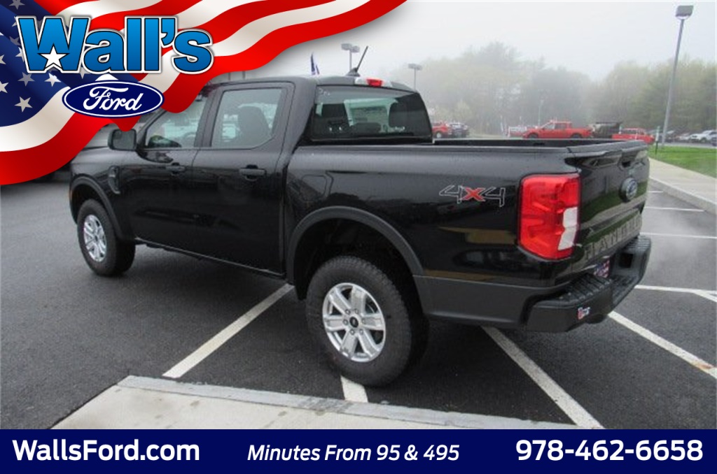Vehicle image 8 of 28