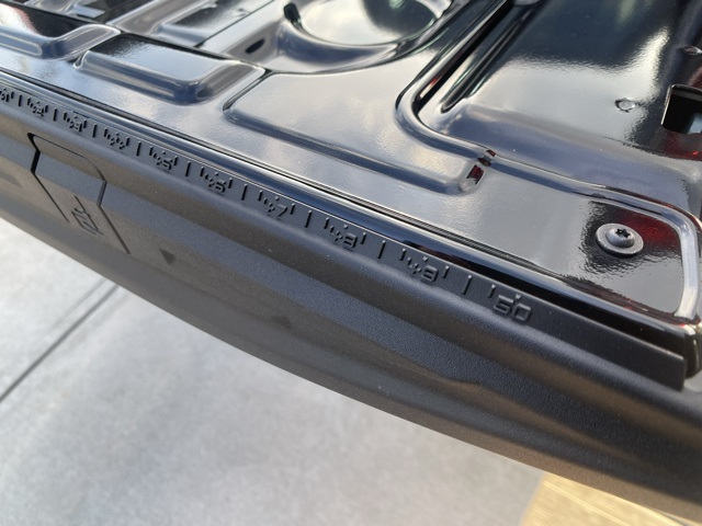 Vehicle image 32 of 37
