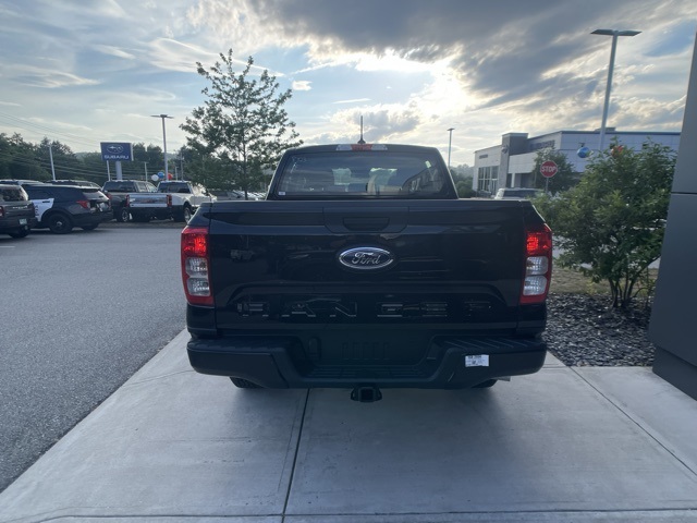 Vehicle image 8 of 37