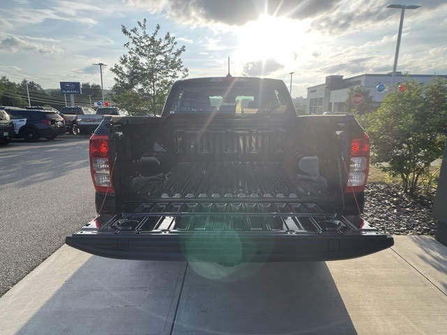 Vehicle image 12 of 37