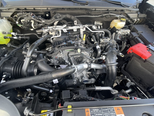 Vehicle image 10 of 37