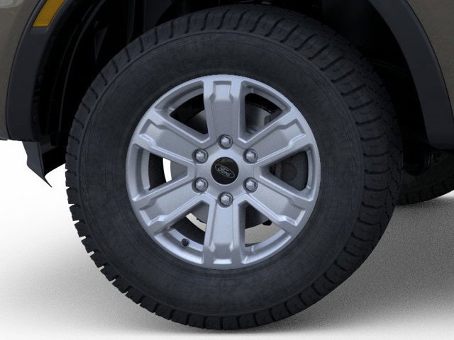Vehicle image 17 of 43