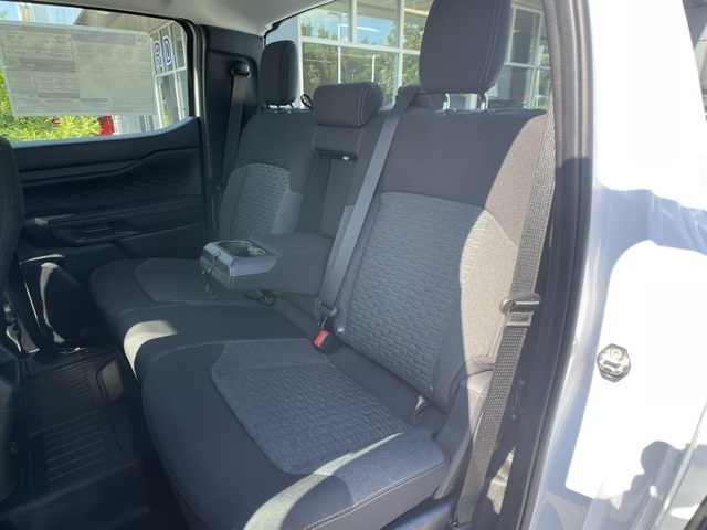Vehicle image 15 of 37