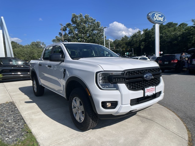 Vehicle image 4 of 37