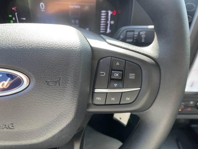 Vehicle image 22 of 37