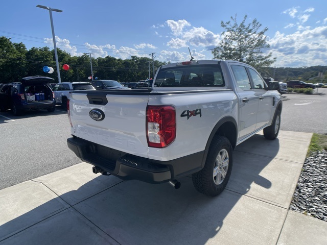 Vehicle image 6 of 37