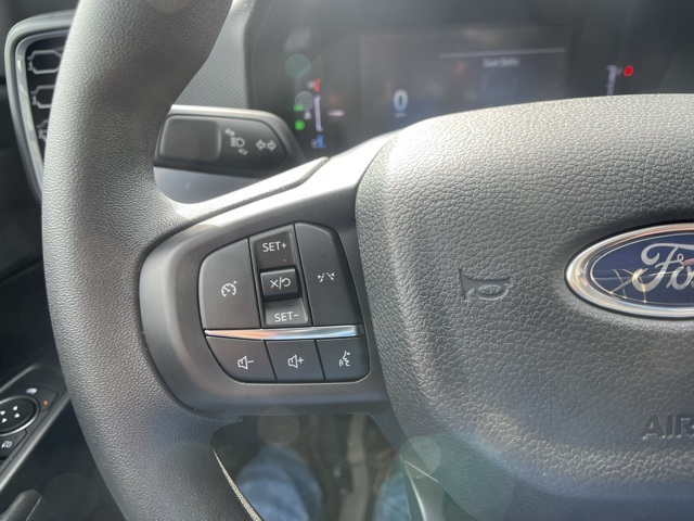 Vehicle image 20 of 37