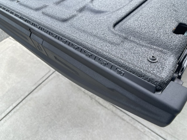 Vehicle image 31 of 37
