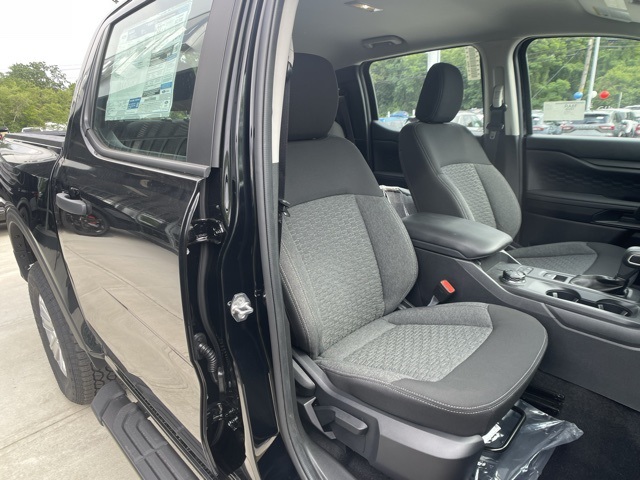 Vehicle image 15 of 37