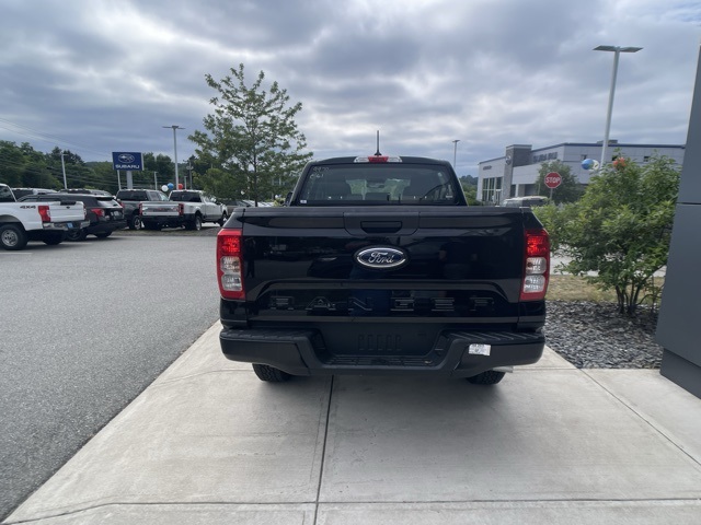 Vehicle image 8 of 37