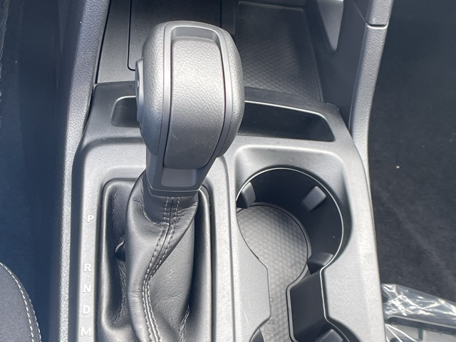 Vehicle image 28 of 37