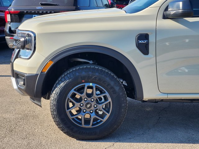 2025 Ford Ranger XLT Image 7 of 21