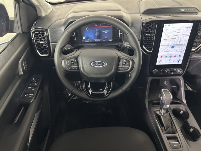 2025 Ford Ranger XLT Image 14 of 35