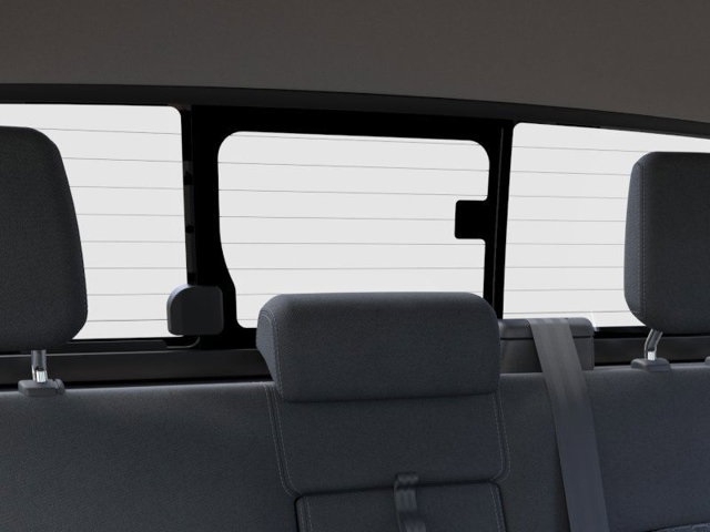 Vehicle image 21 of 44