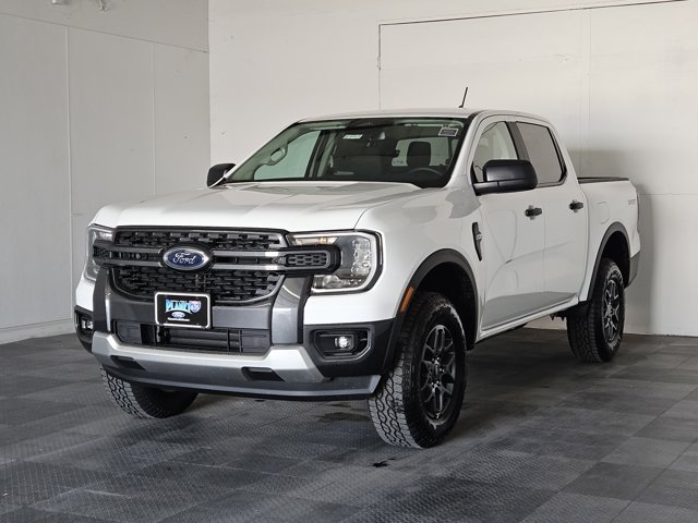 2025 Ford Ranger XLT Image 2 of 32