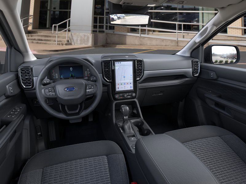 2025 Ford Ranger XLT Image 14 of 40