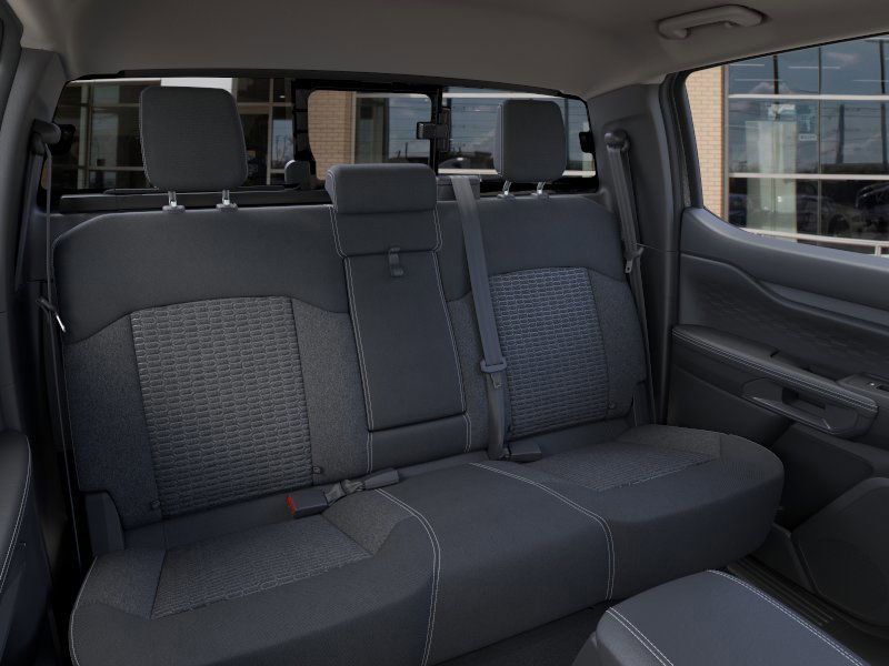 2025 Ford Ranger XLT Image 13 of 40