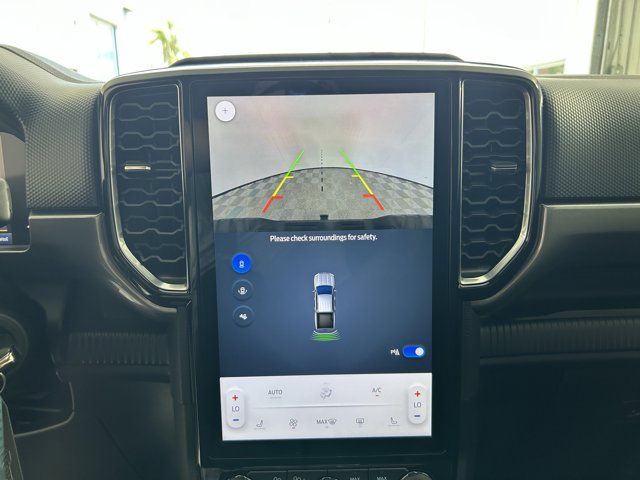 2025 Ford Ranger XLT Image 20 of 32