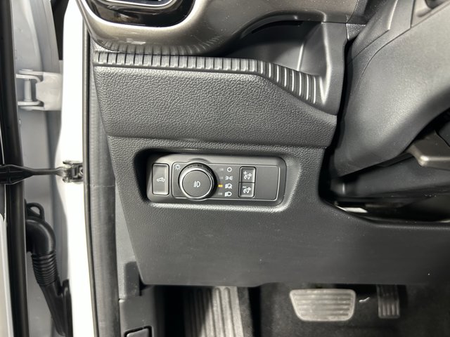 2025 Ford Ranger XLT Image 29 of 32