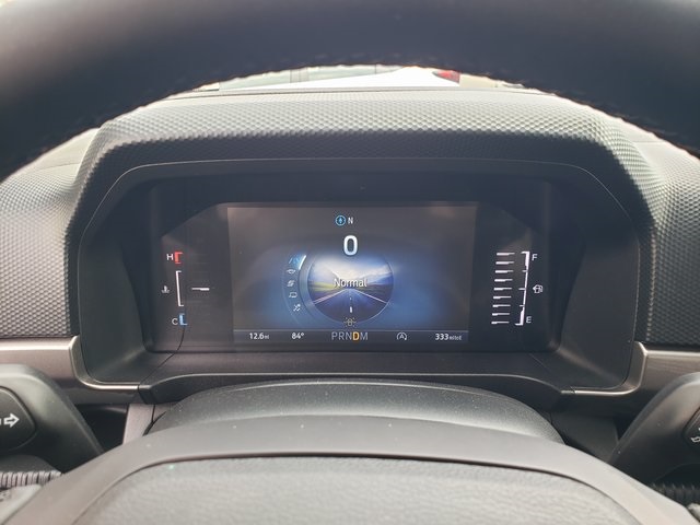 Vehicle image 28 of 33