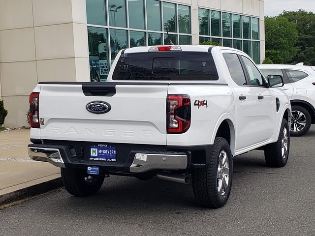Vehicle image 5 of 33
