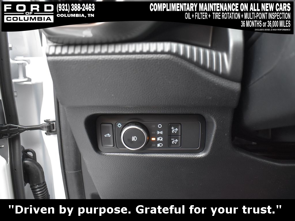 Vehicle image 34 of 41