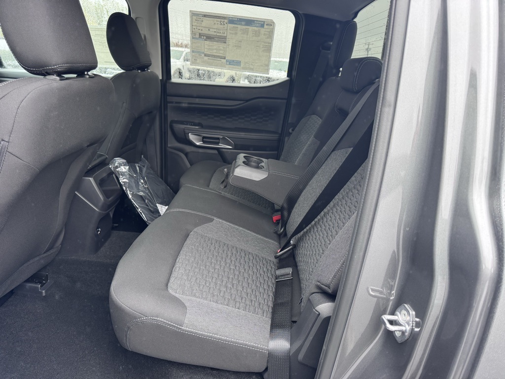 2025 Ford Ranger XLT Image 19 of 40