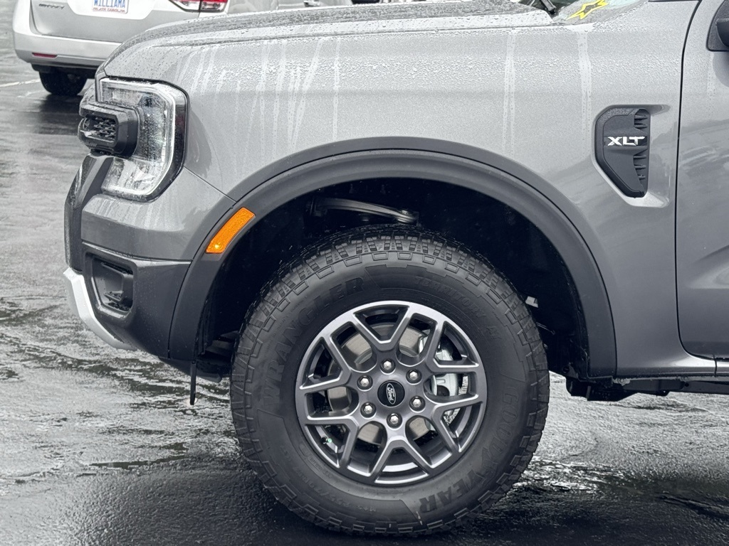 2025 Ford Ranger XLT Image 14 of 40