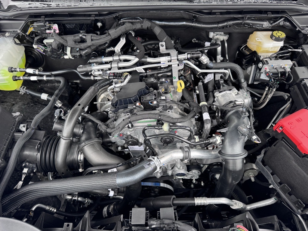 2025 Ford Ranger XLT Image 10 of 40