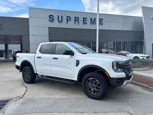 2025 Ford Ranger XLT Image 2 of 15