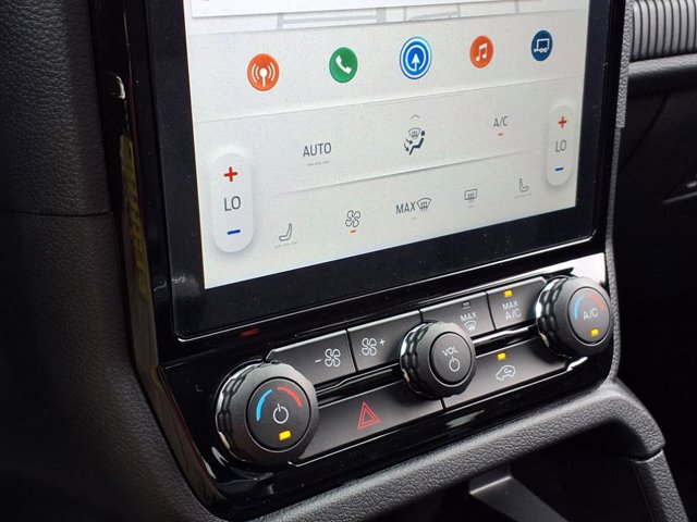 2025 Ford Ranger XLT Image 14 of 24