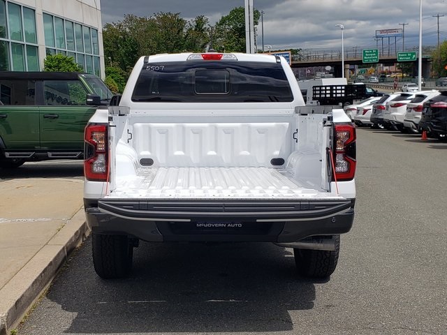 Vehicle image 7 of 33